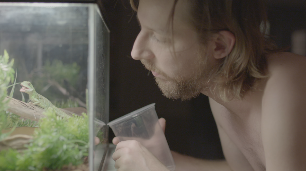 Emmanuel Schwartz in Impetus_Lezard © Jennifer Alleyn.png